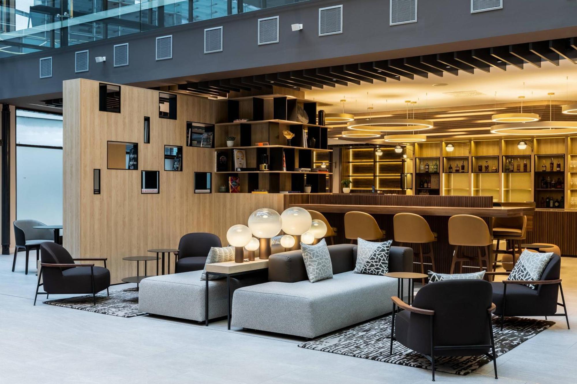 Ac Hotel By Marriott Bratislava Old Town المظهر الخارجي الصورة
