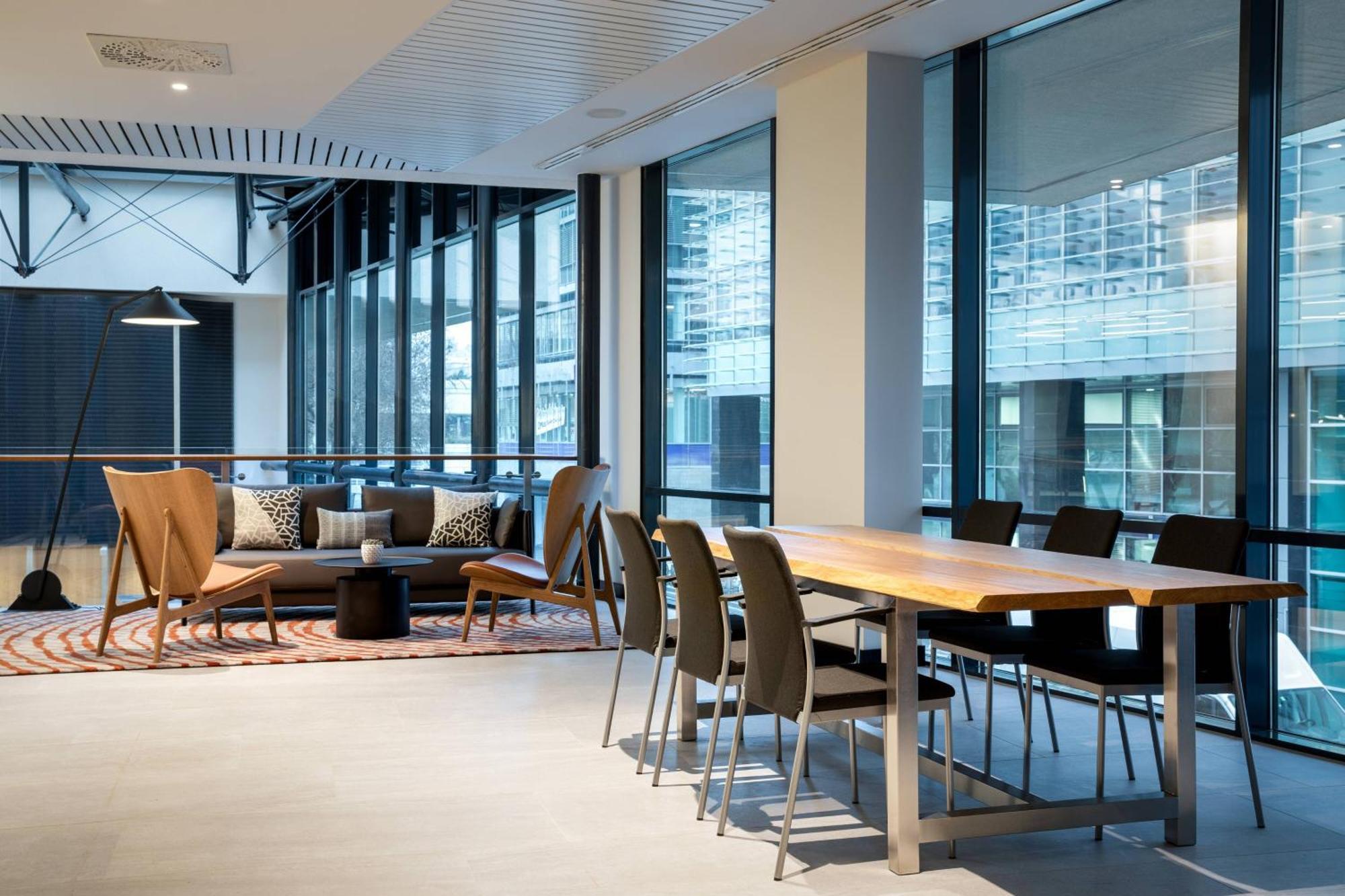Ac Hotel By Marriott Bratislava Old Town المظهر الخارجي الصورة