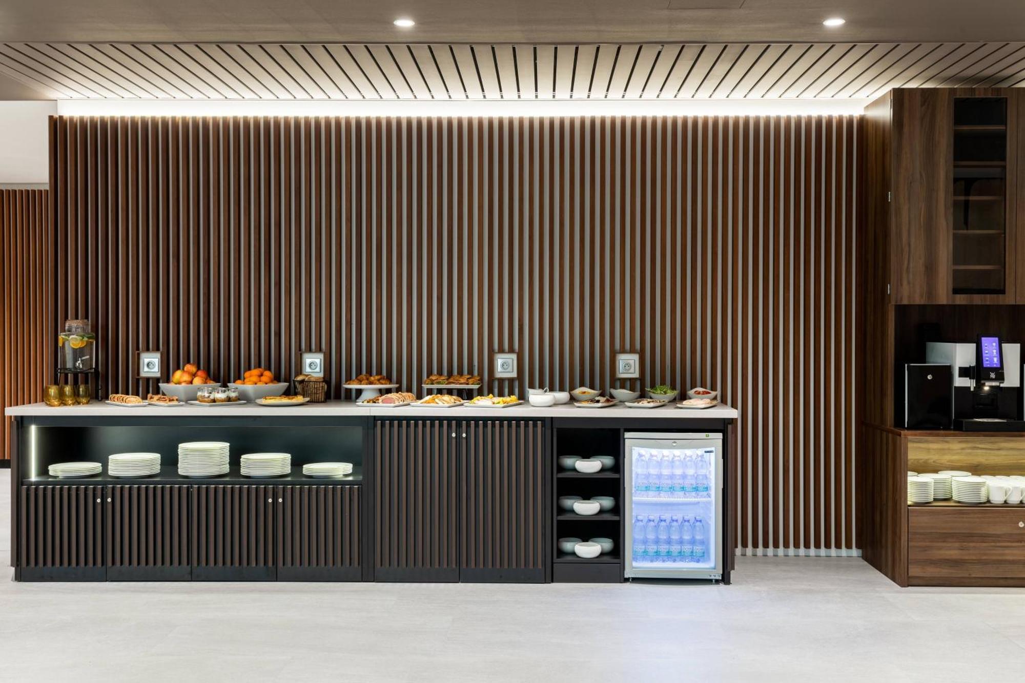 Ac Hotel By Marriott Bratislava Old Town المظهر الخارجي الصورة
